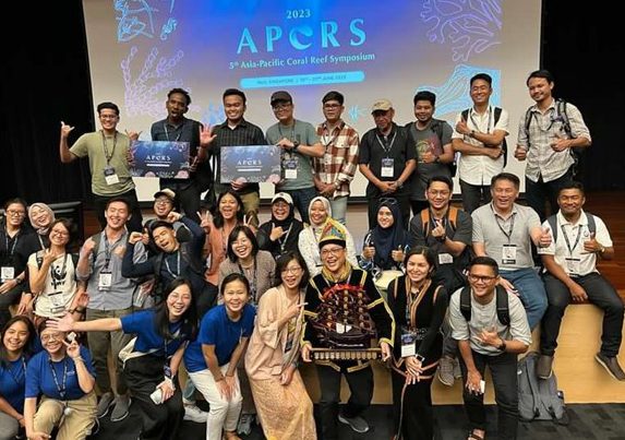 Malaysian delegates who attended the 5th Asia-Pacific Coral Reef Symposium
